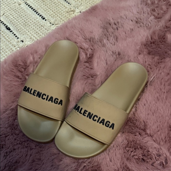 Balenciaga Beige Slide Sandals - Picture 1 of 3